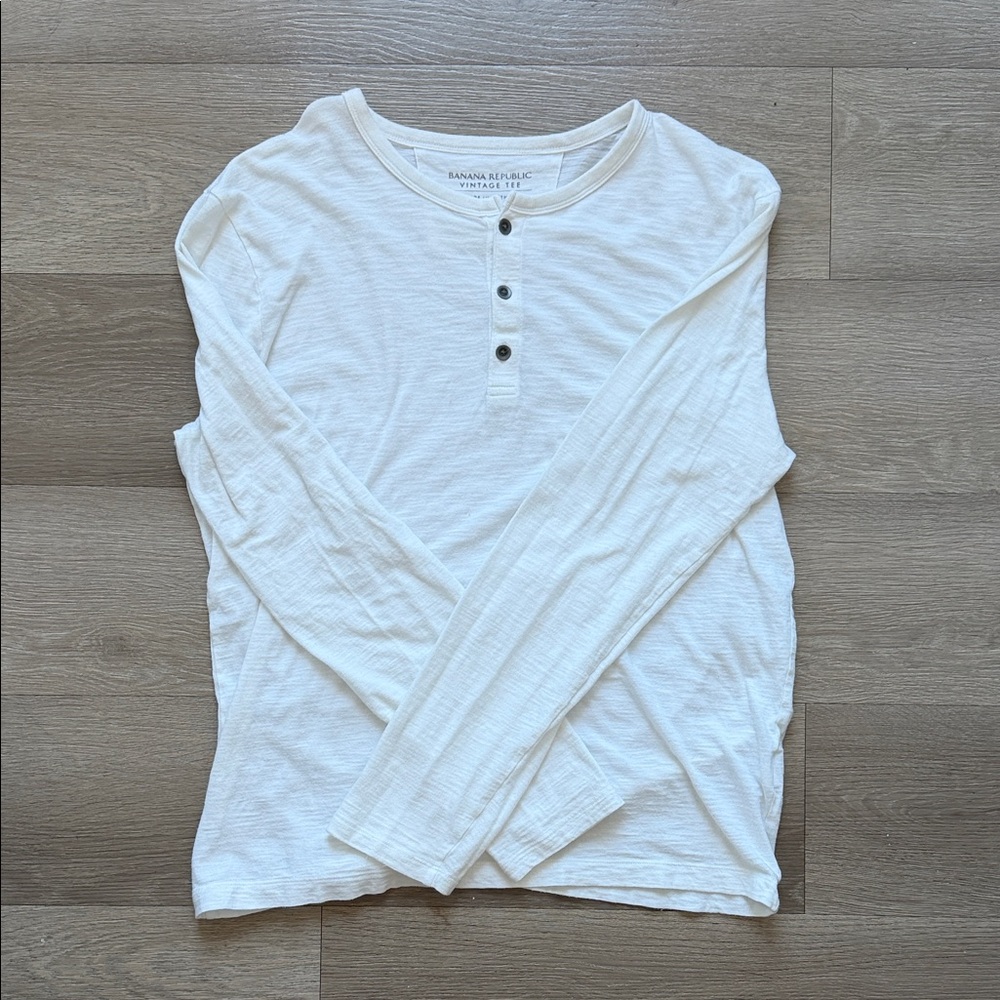 Banana Republic Cream Long Sleeve Henley